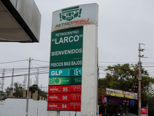 Walk about Trujillo, Peru.